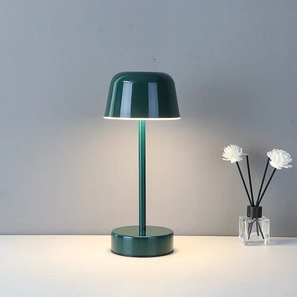Zielona lampka stołowa LED z zasilaniem USB, Ø 12 × 28 cm