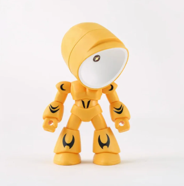 Dekoracyjna figurka robota z lampką LED — żółta